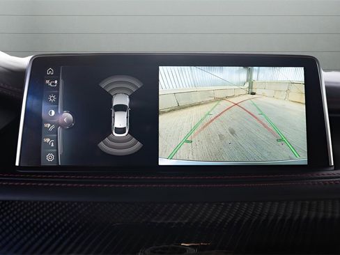 Used 2017 BMW X6 M image 41