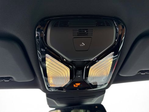 Used 2025 BMW X5 xDrive40i image 28