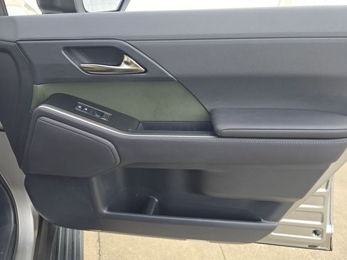 Used 2025 Lexus GX 550 image 26