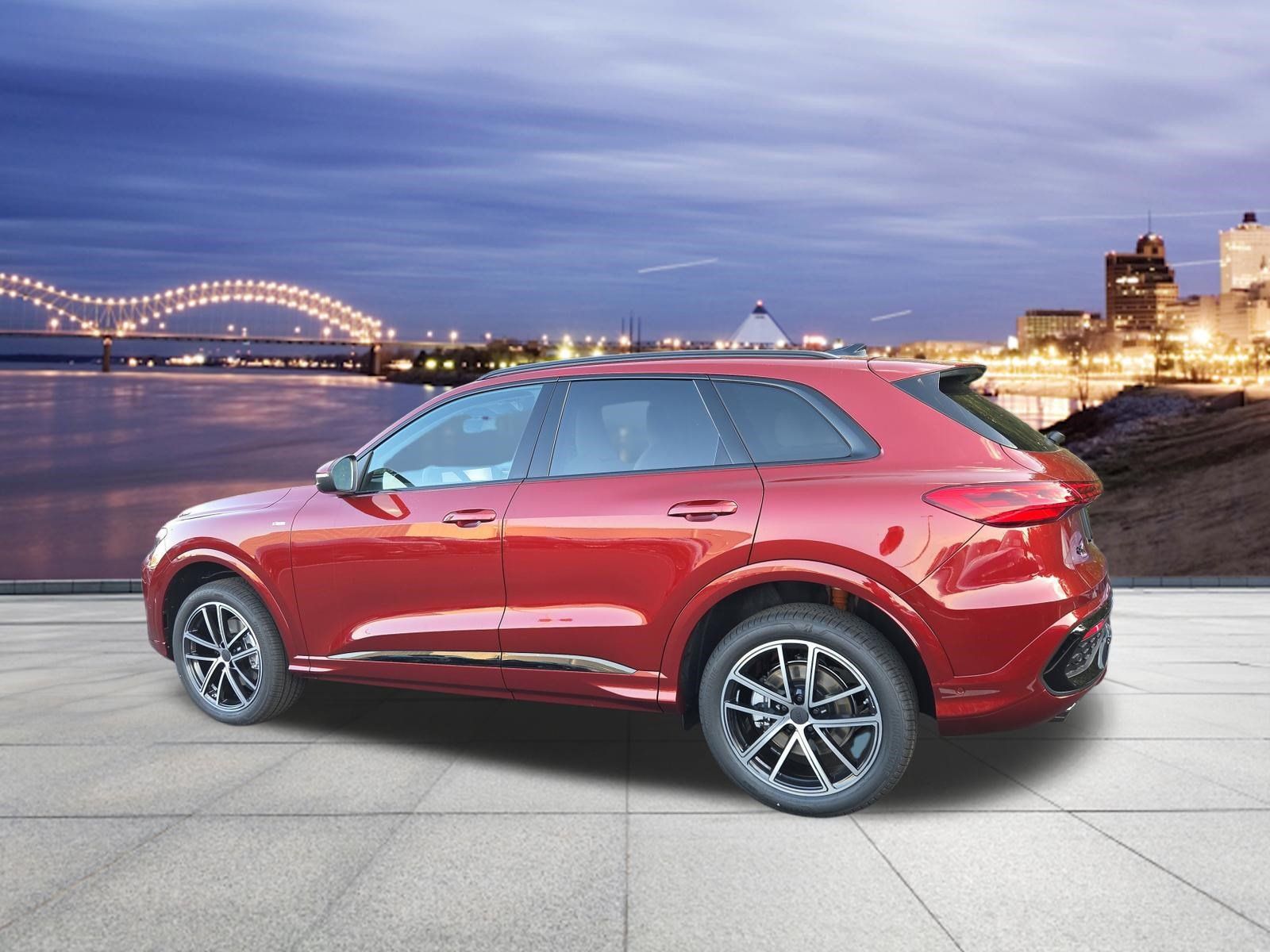 New 2026 Audi Q5 Premium Plus AWD/4WD image 3