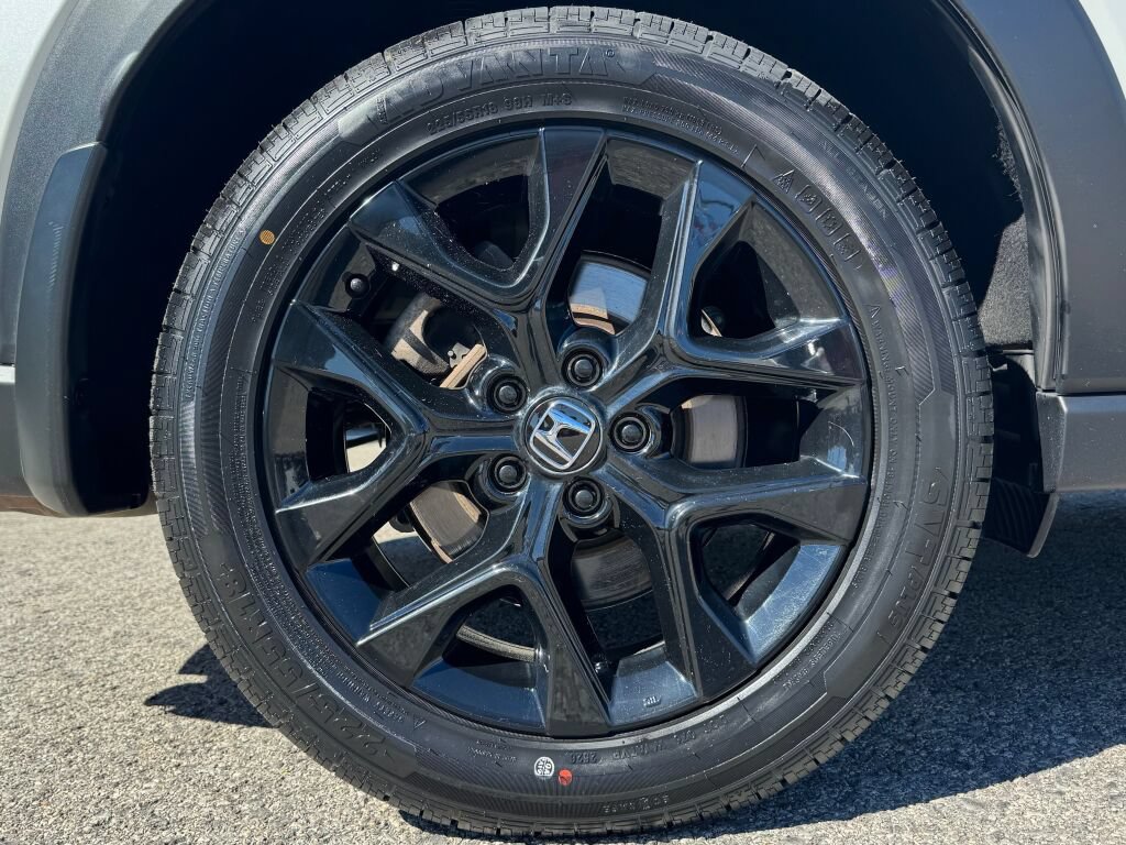 Used 2025 Honda HR-V Sport image 11