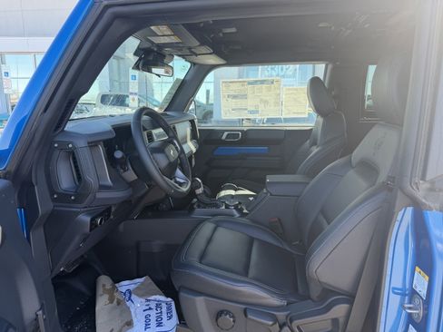 New 2025 Ford Bronco Badlands AWD/4WD image 5