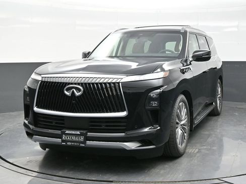 New 2026 INFINITI QX80 Luxe w/ Exterior Package image 2
