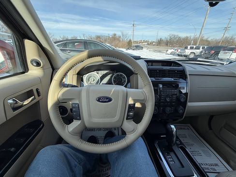 Used 2011 Ford Escape Limited w/ 302A Rapid Spec Order Code image 26