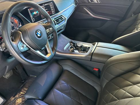 Used 2023 BMW X5 xDrive40i w/ Premium Package AWD/4WD image 11