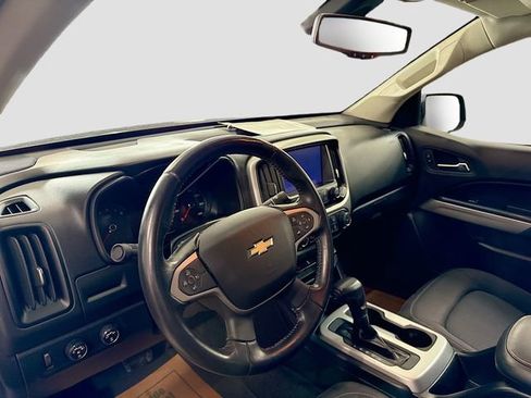 Used 2017 Chevrolet Colorado LT w/ LT Convenience Package image 10