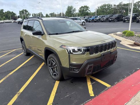 New 2026 Jeep Cherokee Limited AWD/4WD image 4