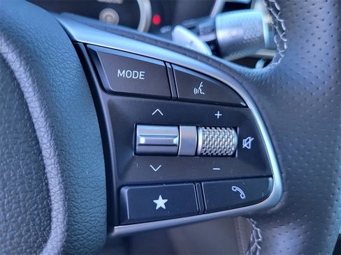 New 2026 Genesis G70 2.5T Prestige image 17