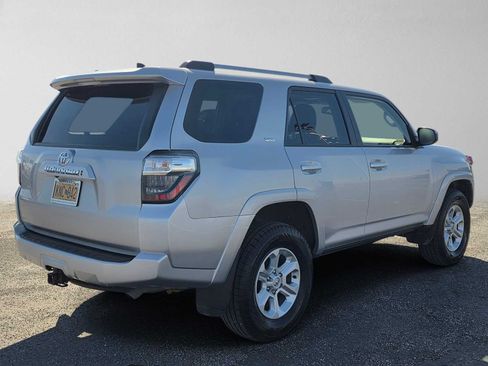 Used 2024 Toyota 4Runner SR5 AWD/4WD image 3