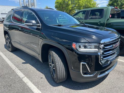 Used 2021 GMC Acadia SLT w/ Premium Package FWD image 6