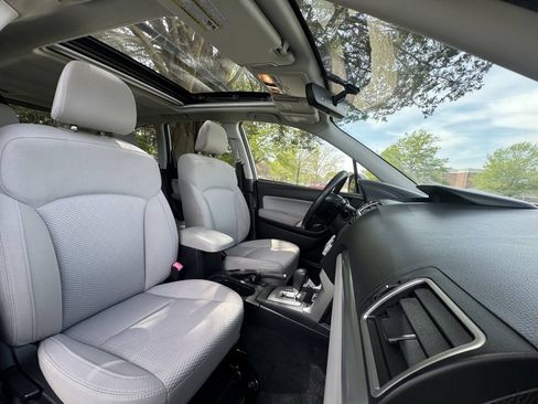 Used 2017 Subaru Forester 2.5i Premium w/ All-Weather Package AWD/4WD image 13