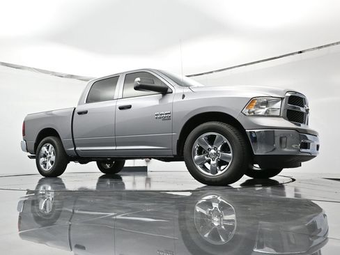 New 2024 RAM 1500 Tradesman w/ Tradesman SXT Package image 37