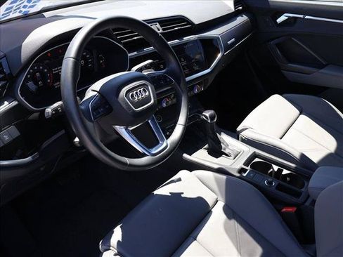 Used 2023 Audi Q3 2.0T Premium Plus w/ Premium Plus Package AWD/4WD image 13