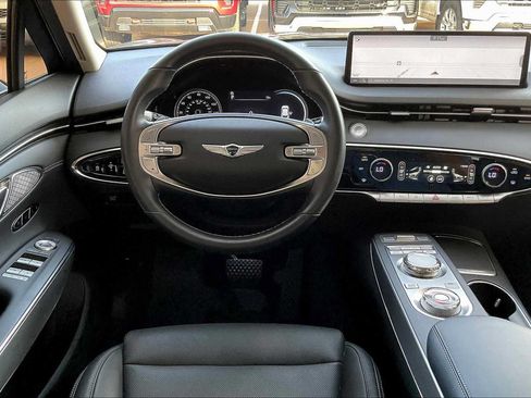 Used 2023 Genesis GV70 2.5T w/ Select Package AWD/4WD image 7