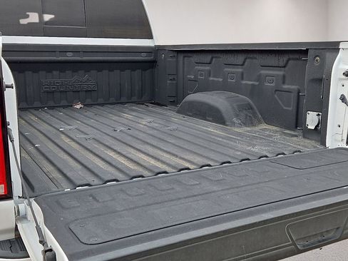 Used 2024 Chevrolet Silverado 3500 High Country w/ High Country Premium Package AWD/4WD image 14