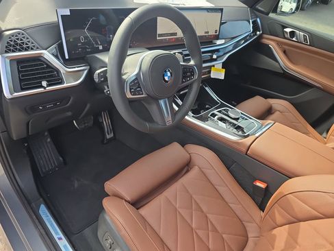 New 2026 BMW X5 xDrive40i w/ M Sport Package image 9