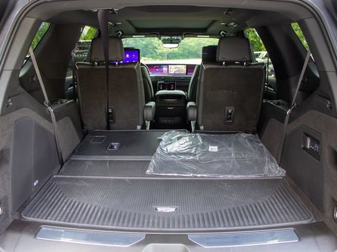 Used 2026 Cadillac Escalade Sport w/ Touring Package AWD/4WD image 24