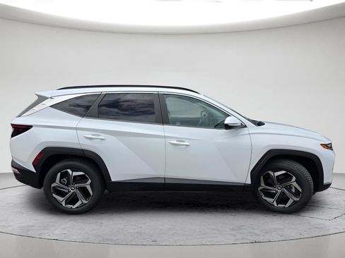 Used 2022 Hyundai Tucson SEL w/ Convenience + Premium Package AWD/4WD image 5