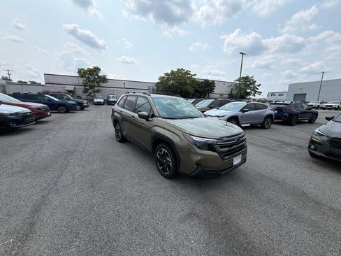 Used 2026 Subaru Forester Touring AWD/4WD image 1