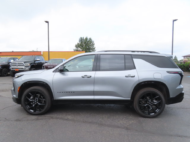 Used 2026 Chevrolet Traverse RS AWD/4WD image 4