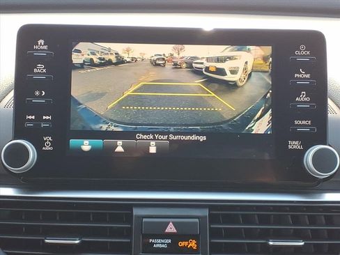 Used 2018 Honda Accord Sport image 10