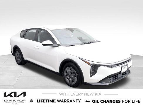 New 2026 Kia K4 FWD image 3