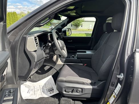 Certified 2025 Toyota Sequoia SR5 AWD/4WD image 13