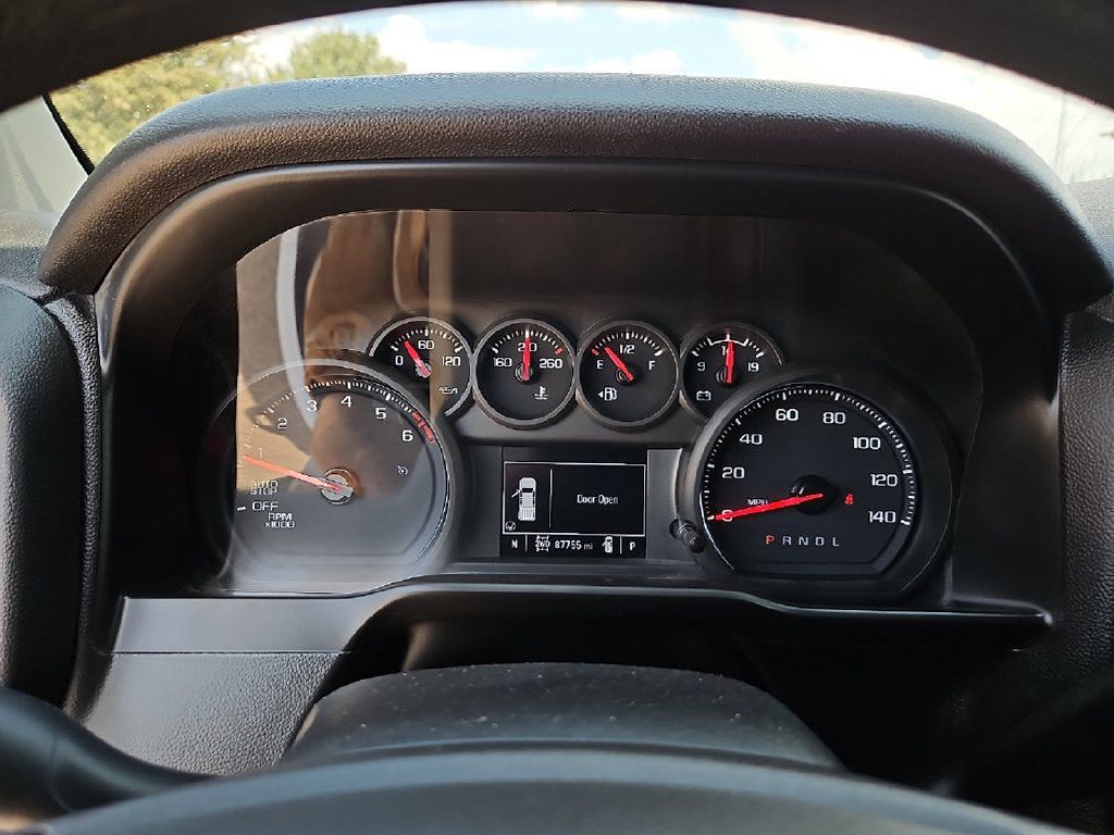Used 2021 Chevrolet Silverado 1500 Custom AWD/4WD image 29