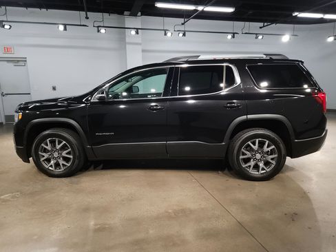Used 2023 GMC Acadia SLT image 4