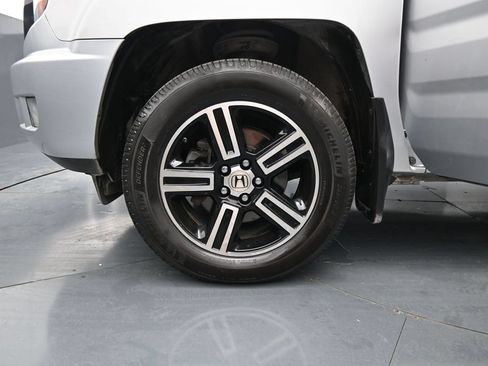 Used 2014 Honda Ridgeline Sport image 22