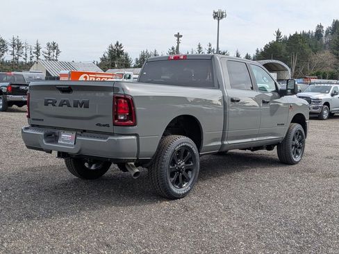New 2026 RAM 2500 Big Horn AWD/4WD image 7
