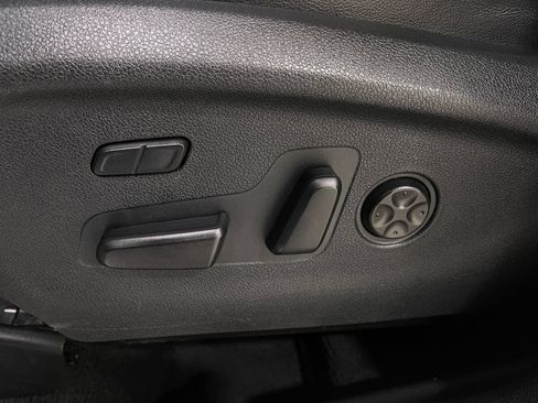 Used 2018 Kia Sorento SX AWD/4WD image 16