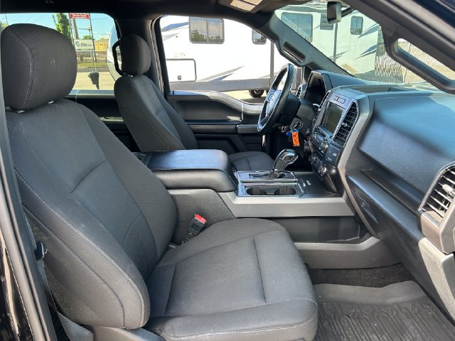 Used 2018 Ford F150 XLT w/ Equipment Group 302A Luxury AWD/4WD image 35