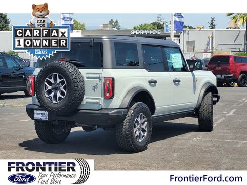 Certified 2023 Ford Bronco Badlands AWD/4WD image 4
