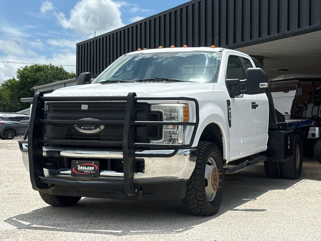 Used 2017 Ford F350 XL w/ Power Equipment Group AWD/4WD image 3