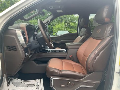 New 2026 Ford F350 King Ranch w/ FX4 Off-Road Package AWD/4WD image 16