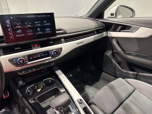 Used 2022 Audi A4 2.0T Premium Plus w/ Premium Plus Package image 18