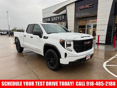New 2025 GMC Sierra 1500 Pro w/ Graphite Edition