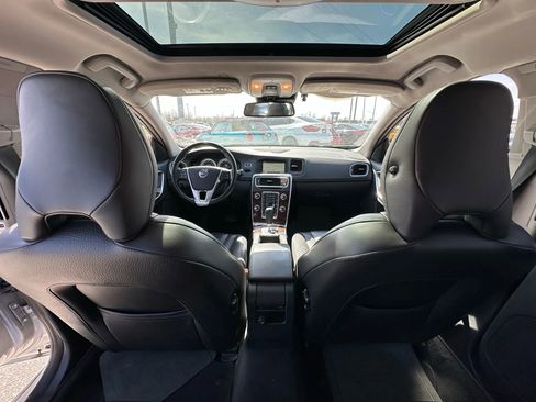 Used 2012 Volvo S60 T5 image 15