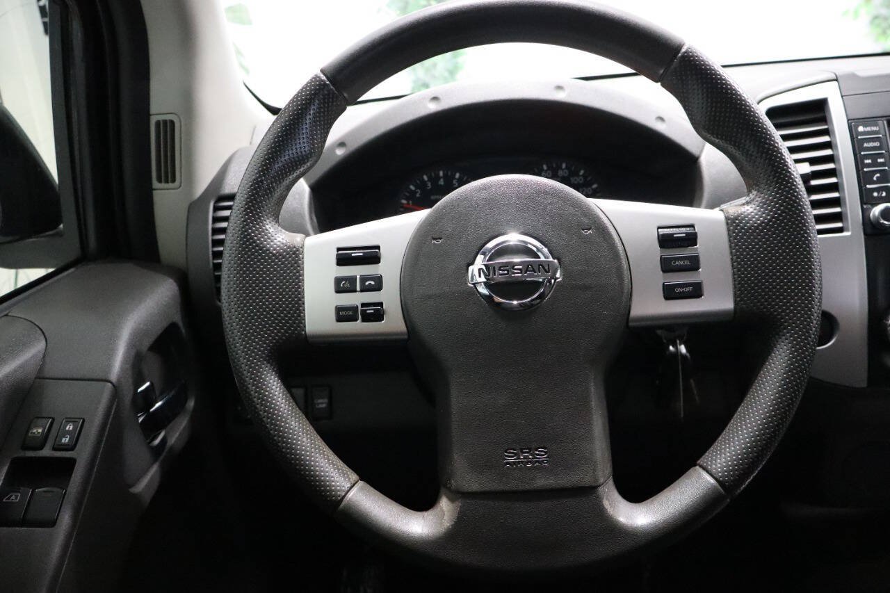 Used 2019 Nissan Frontier SV RWD image 13