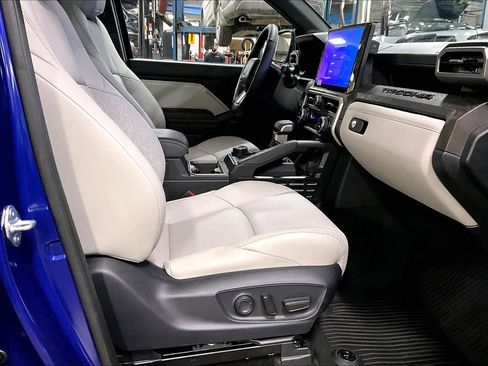 Used 2024 Toyota Tacoma Limited image 7