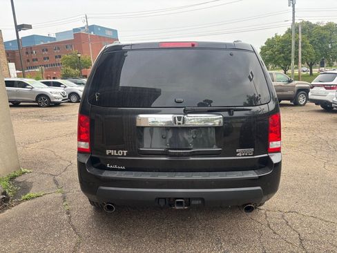 Used 2011 Honda Pilot Touring image 2