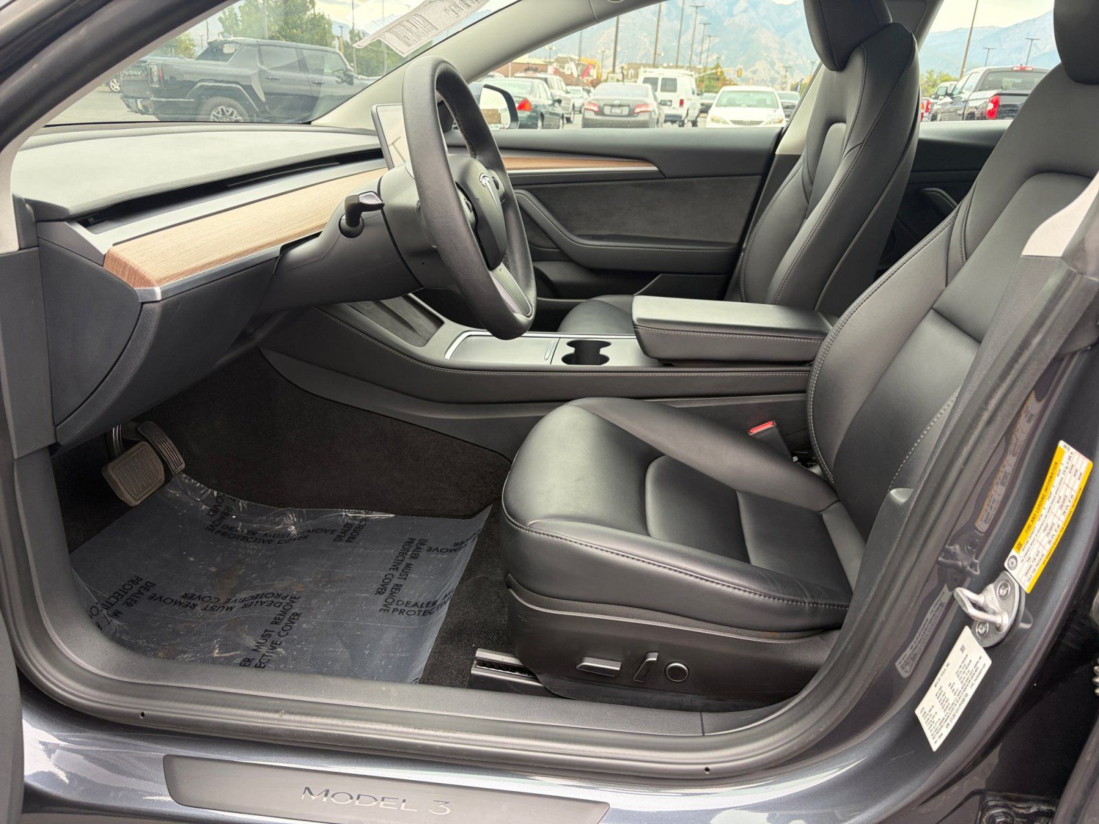 Used 2023 Tesla Model 3 Standard Range RWD image 11