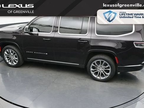 Used 2023 Jeep Grand Wagoneer Series II AWD/4WD image 52