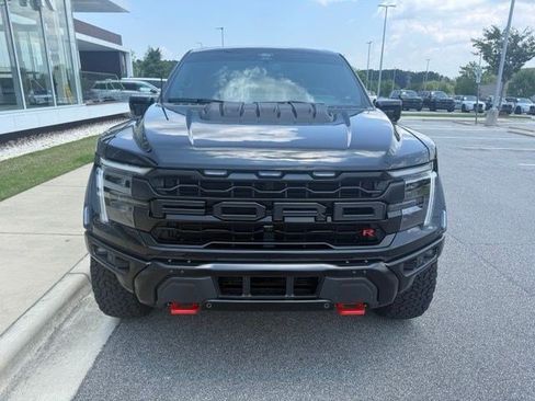 Used 2024 Ford F150 Raptor w/ Equipment Group 803A Raptor R AWD/4WD image 3