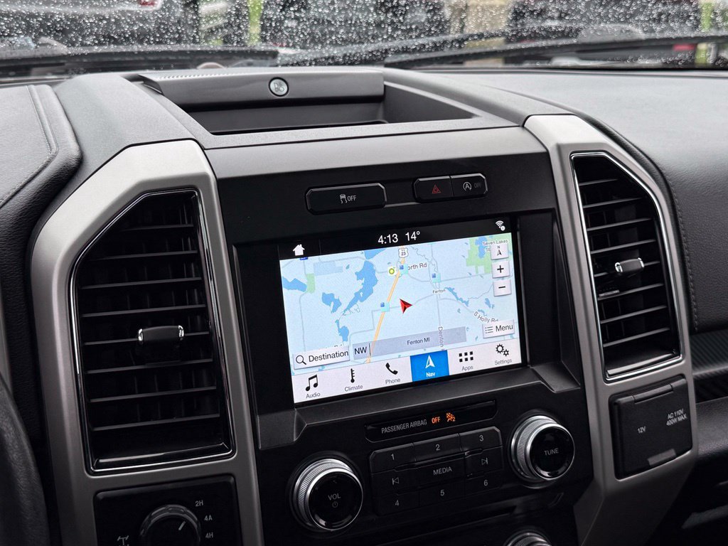 Used 2018 Ford F150 Lariat w/ Equipment Group 502A Luxury AWD/4WD image 3