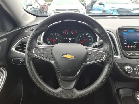 Used 2020 Chevrolet Malibu LS FWD image 29