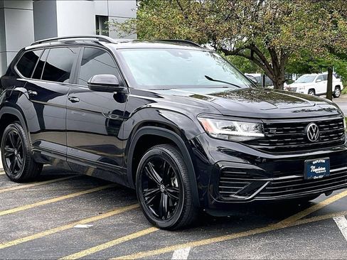 Used 2023 Volkswagen Atlas SEL R-Line AWD/4WD image 39