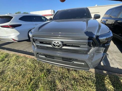 Used 2024 Toyota Tacoma SR5 RWD image 2