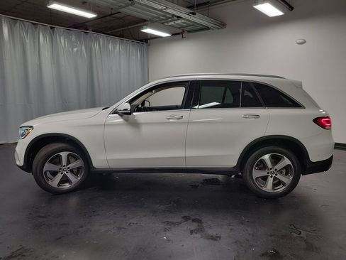 Used 2022 Mercedes-Benz GLC 300 4MATIC w/ Premium Package Lite image 5